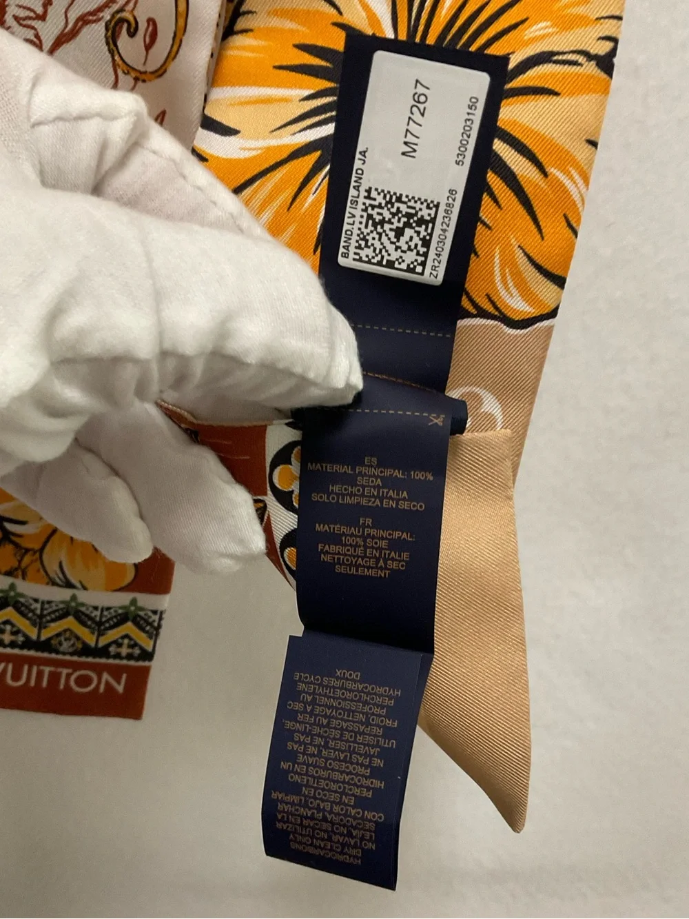 Louis Vuitton Louis Vuitton Silk LV Island Bandeau Scarf